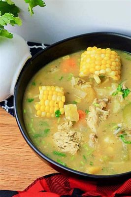  Sancocho de Gallina: Een rijke harmonie van sappige kippenvlees en kruidige bouillon!